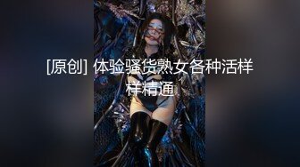 TWTP 游乐场女厕全景偷拍几个撅着屁股嘘嘘的高颜值美女 (4)